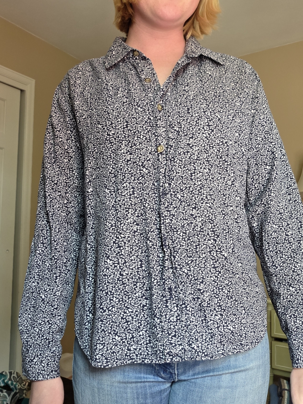 Royal Robbins Navy and White Floral Button-Down Shirt